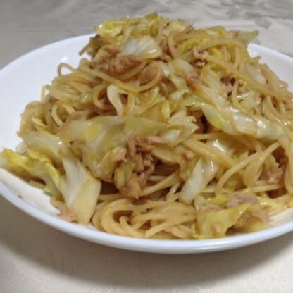 キャベツのパスタが食べたくなって作りました。簡単で美味しく頂きました。ご馳走様でした（≧∇≦）